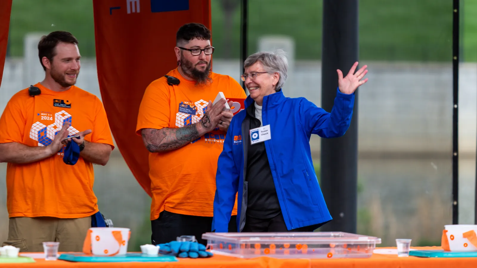 Dr. Susan Olesik receives steam star award